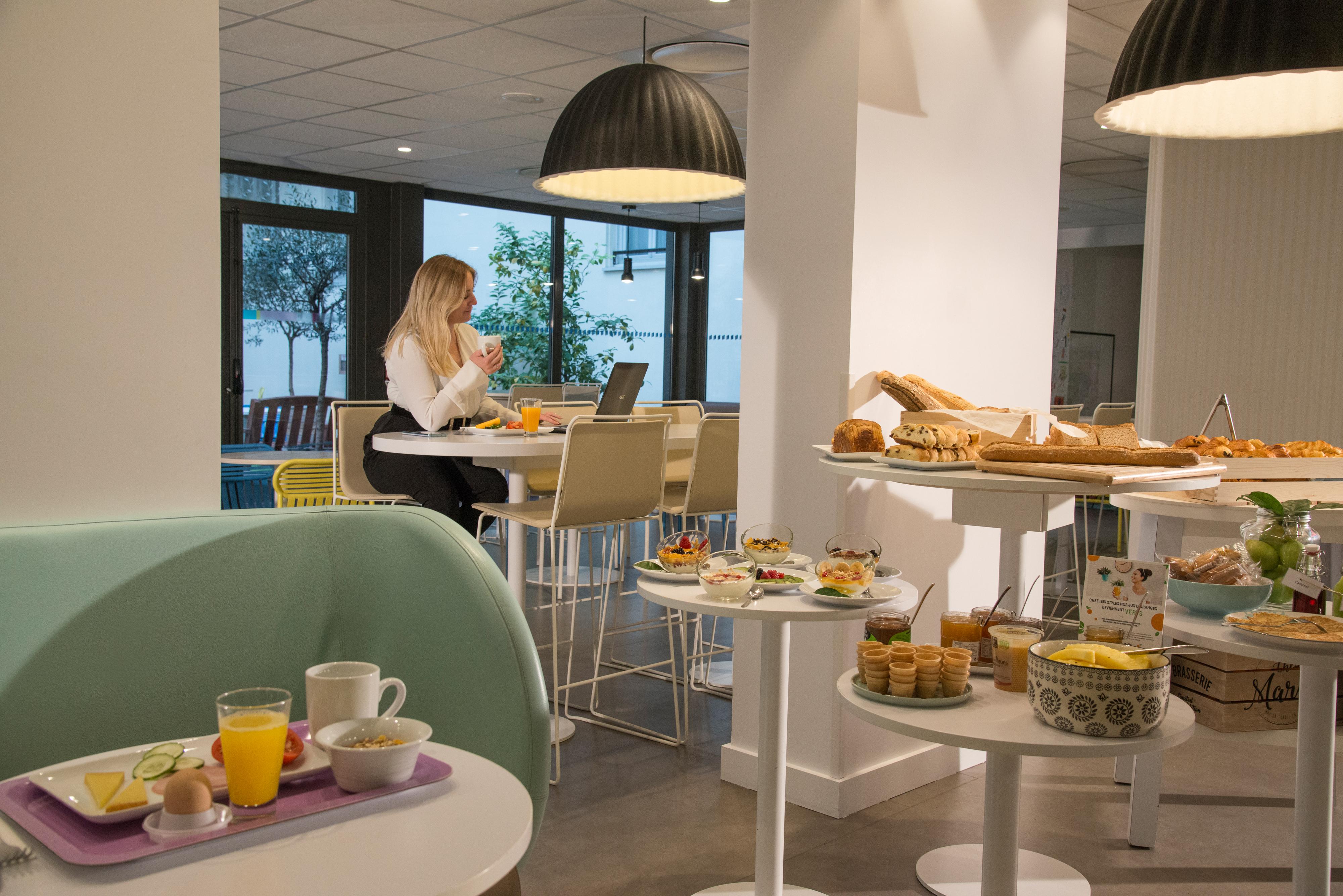 Ibis Styles Centre Gare Hotel 3*